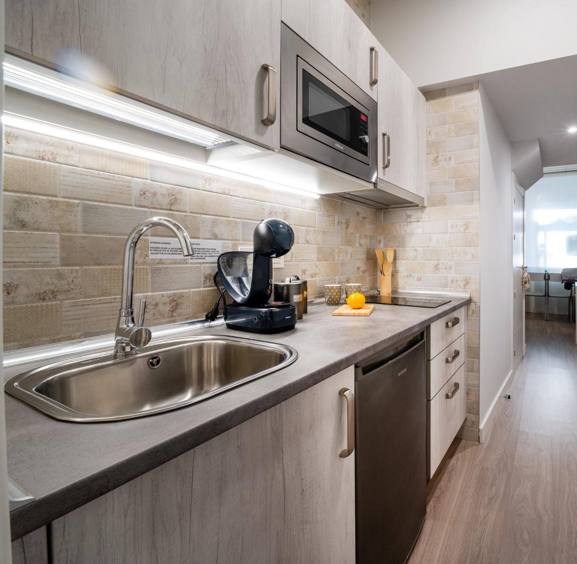 Apartamentos Aranda - Roble Aranda de Duero Kültér fotó